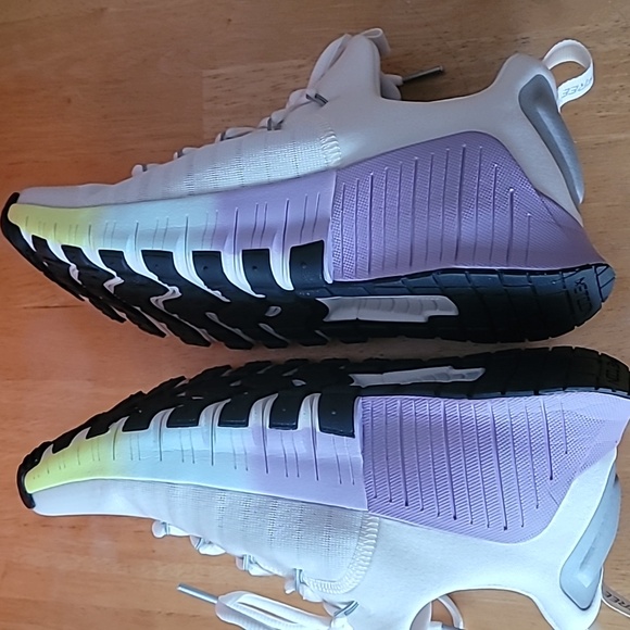 Nike Free Metcon 6 SE Training Shoes - Picture 8 of 10